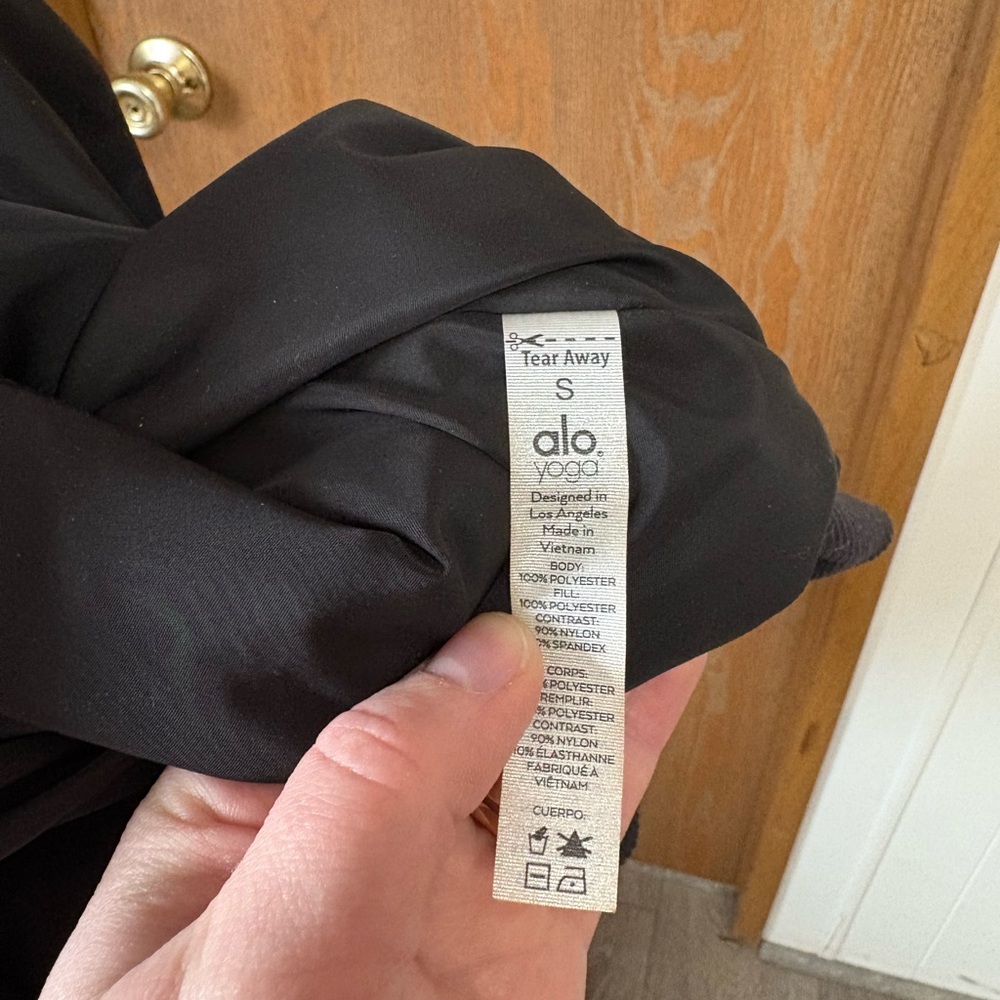 ALO Yoga It Girl Black Bomber Jacket - Picture 9 of 9